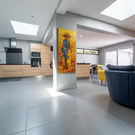 Holiday home Le Coeur Du Bouscat - Maison 3 A Bordeaux Le Bouscat